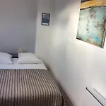 La En Baie Bed & Breakfast