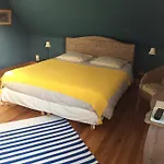 La En Baie Bed & Breakfast