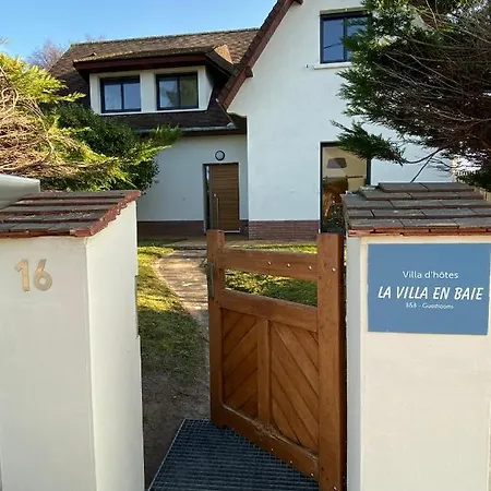 La En Baie Bed & Breakfast *