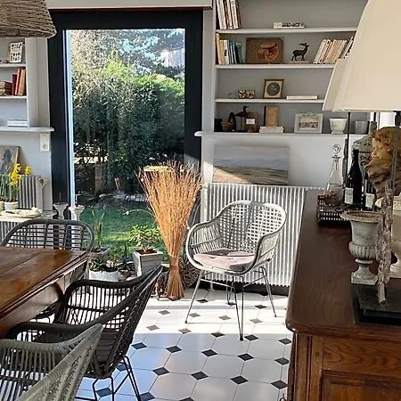 La En Baie Bed & Breakfast
